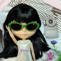 HSM011GRN03 Neo B Doll Plastic Mimi Glasses Green w Brown Lens HSM011GRN03 Neo B Doll Plastic Mimi Glasses Green w Brown Lens