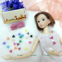 NDB010LPN Doll Dress Making Tiny Button Triangle 6.5mm Lt. Pink NDB010LPN Doll Dress Making Tiny Button Triangle 6.5mm Lt. Pink