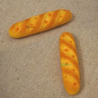 TPS025PEH Food Miniature Mini Long Peach Bread (Spongy Feeling) TPS025PEH Food Miniature Mini Long Peach Bread (Spongy Feeling)
